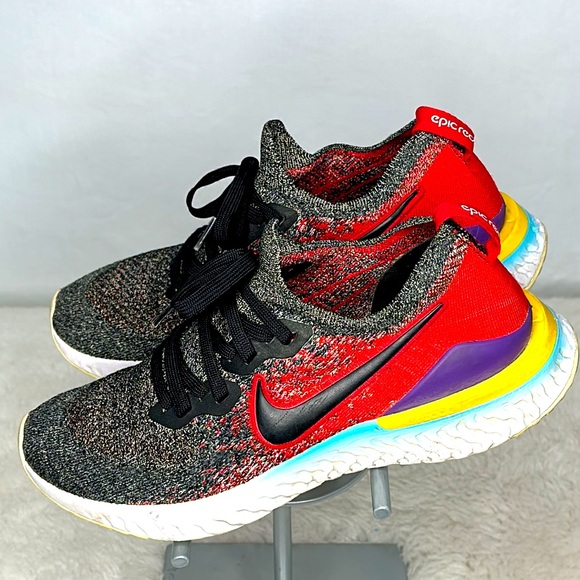 Nike Epic React FlyKnit Women’s 7Y Jade Running Sneaker Shoe. - Picture 2 of 8